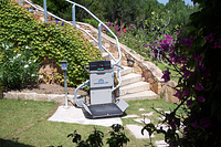 Servoscala a piattaforma per esterno Garaventa Lift