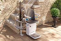 montascala a poltroncina curvo esterno