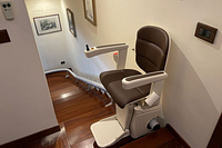 Montascale a poltroncina monoguida